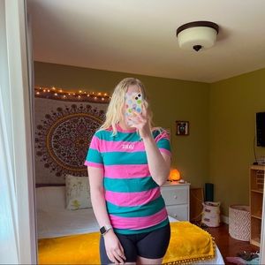 green & pink striped vans tee 💗